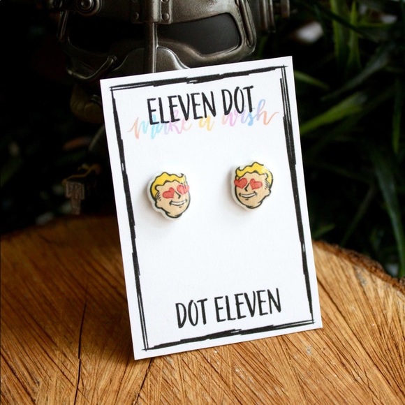 Fallout Vault Boy Heart Video Game Stud Earrings - Picture 1 of 7